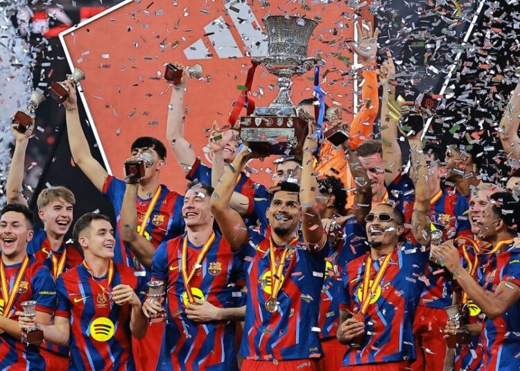 পাঁচ গোলের থ্রিলারে রিয়ালকে হারিয়ে চ্যাম্পিয়ন বার্সেলোনা