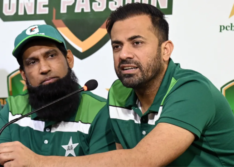 পাকিস্তান নির্বাচক কমিটি থেকে সরে দাঁড়ালেন ইউসুফ