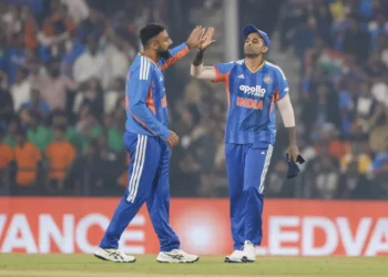 প্রথম টি-টোয়েন্টিতে নিউজিল্যান্ডকে ৪৮ রানে হারাল ভারত