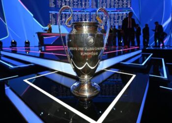 প্লে অফের ঝুঁকিতে বার্সা - রিয়াল এবং ম্যানসিটি