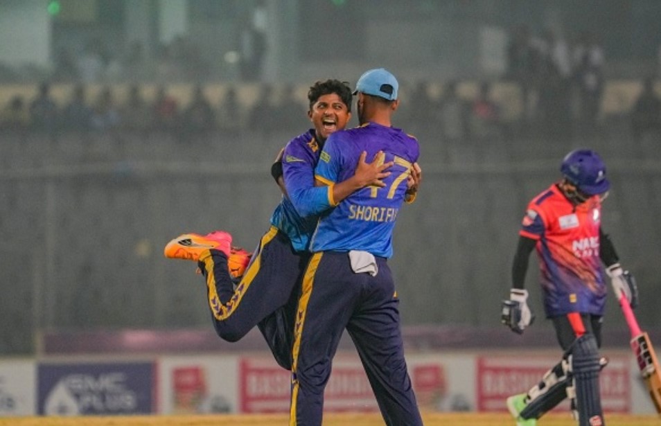 ফাইনালে উঠতে ১৩৪ রান দরকার চট্টগ্রামের