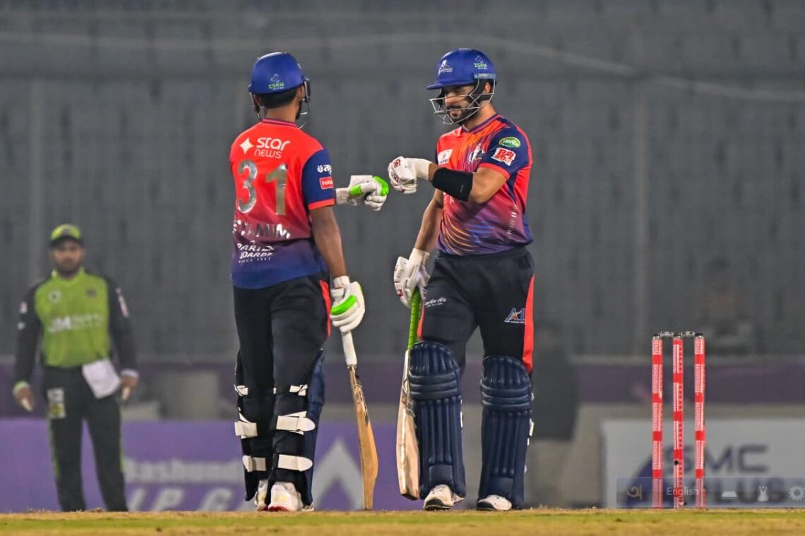 ফাইনালে ওঠার লড়াইয়ে সিলেটকে ১৬৬ রানের লক্ষ্য দিয়েছে রাজশাহী