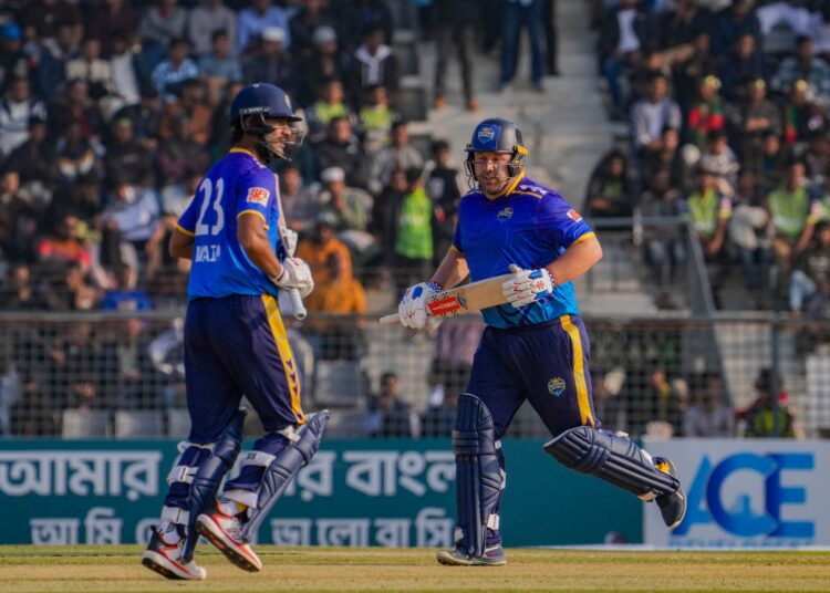 সিলেটকে উড়িয়ে শীর্ষে চট্টগ্রাম