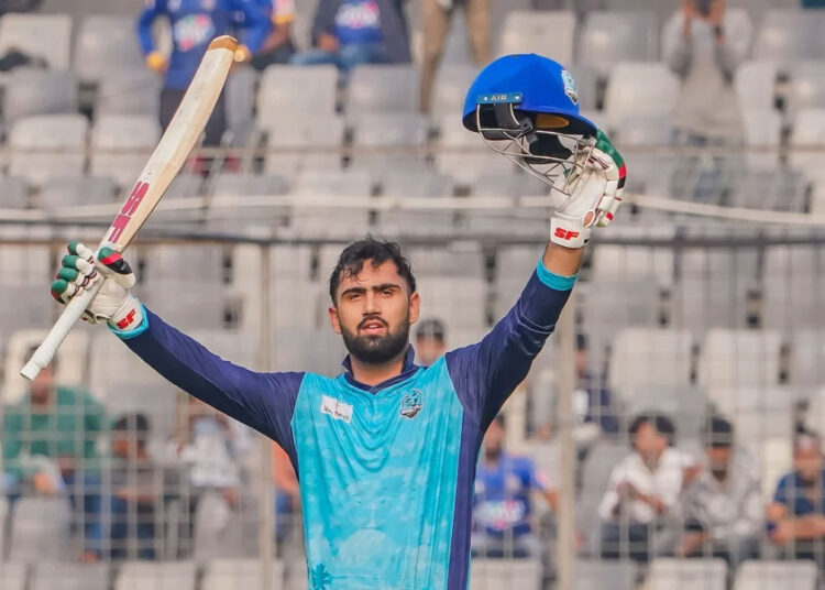 বিপিএলে ফিরতে চান ইসাখিল