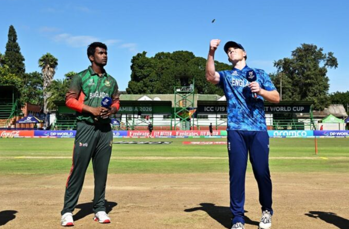 বিশ্বকাপে ইংল্যান্ডের বিপক্ষে টস জিতে ব্যাটিংয়ে বাংলাদেশ