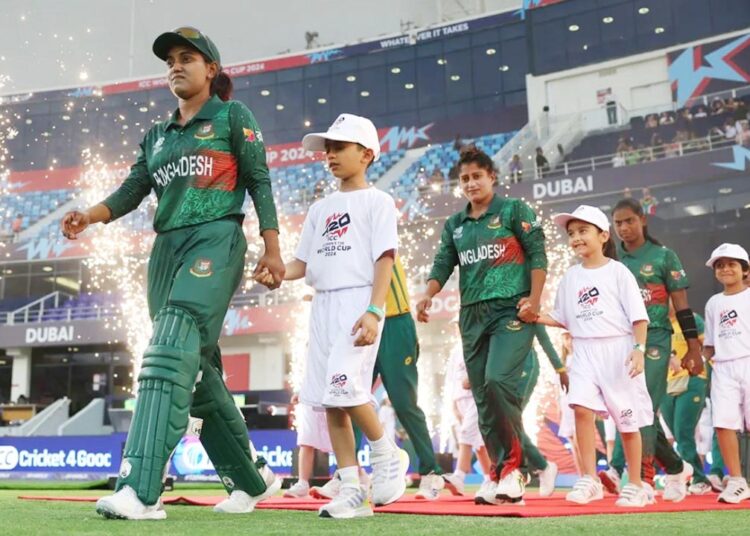 বিশ্বকাপের আগে ‘চ্যালেঞ্জ সিরিজ’ ও স্কিল ক্যাম্পে নিজেদের ঝালিয়ে নেবে বাংলাদেশ নারী দল