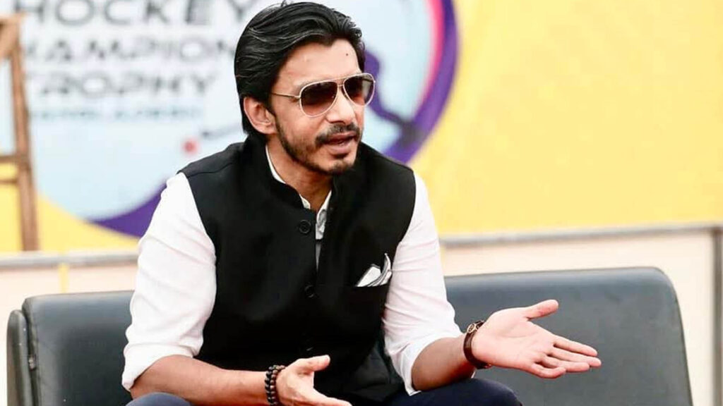 বিসিবি পরিচালক ইশতিয়াক সাদেকের পদত্যাগ