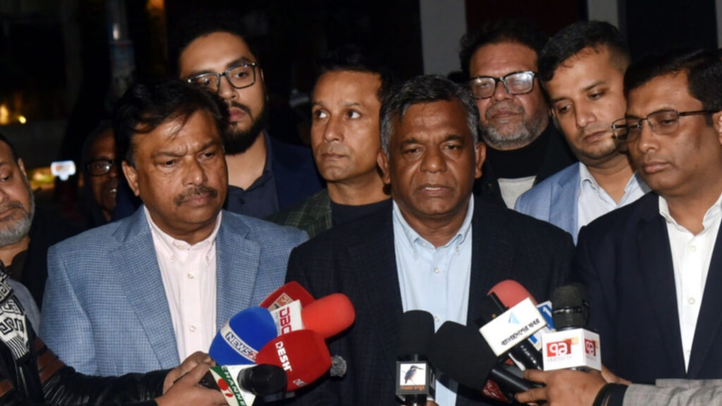 বুলবুল জানালেন আইসিসির উত্তরের অপেক্ষা করছে বিসিবি।