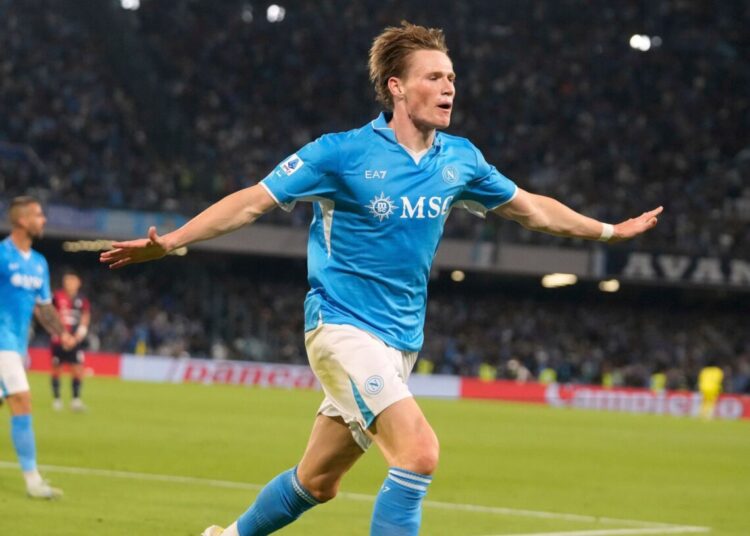 ম্যাকটোমিনের জোড়া গোলে ইন্টারের পয়েন্টে ভাগ নাপোলির