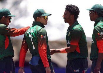 যুক্তরাষ্ট্রকে ৭ উইকেটে হারিয়ে সুপার সিক্সে বাংলাদেশ