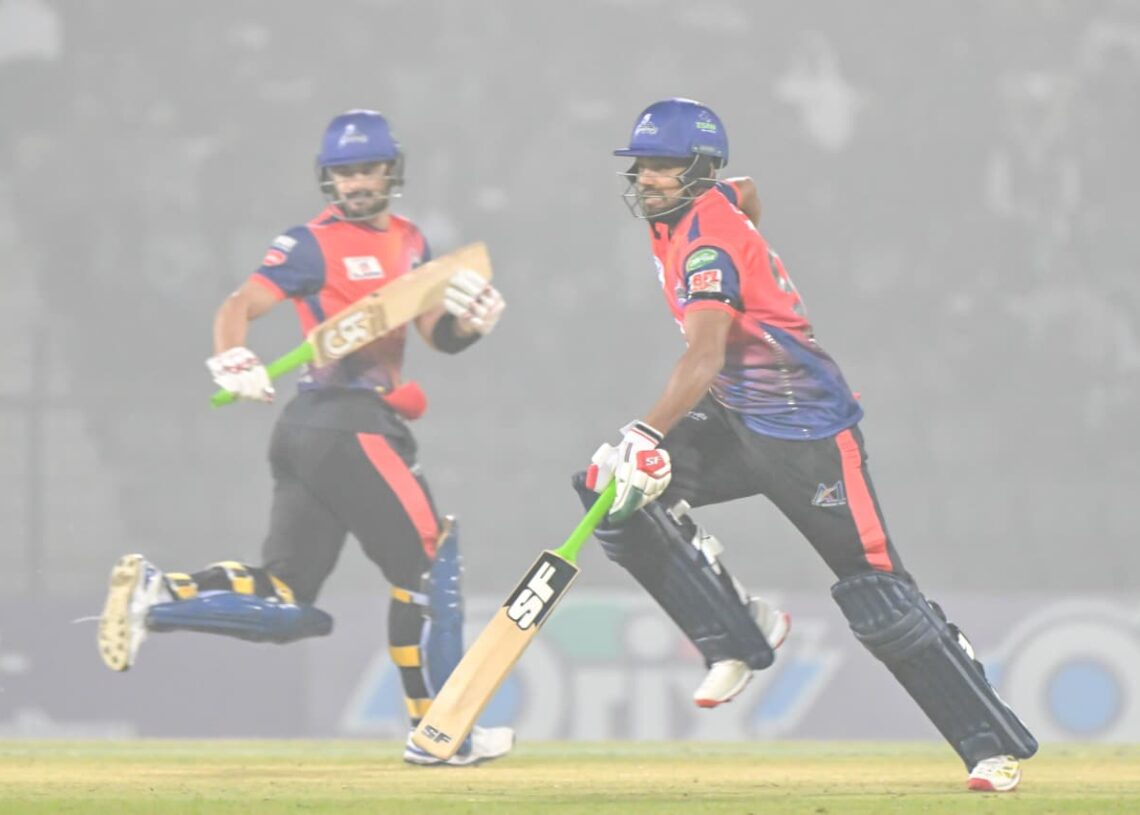 রংপুরকে জয়ের জন্য ১৬০ রানের লক্ষ্য দিয়েছে রাজশাহী