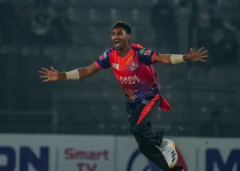 ব্রাভোকে টিভিতে দেখে স্লোয়ার শিখেছেন পেসার সাকলাইন