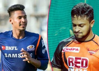 সাকিবকে ছাড়িয়ে মুস্তাফিজের অনন্য কীর্তি