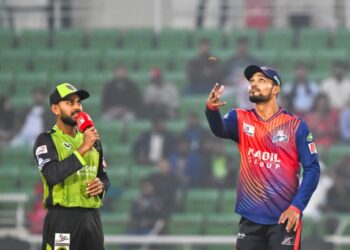 সিলেটের বিপক্ষে টস হেরে ব্যাটিংয়ে রাজশাহী