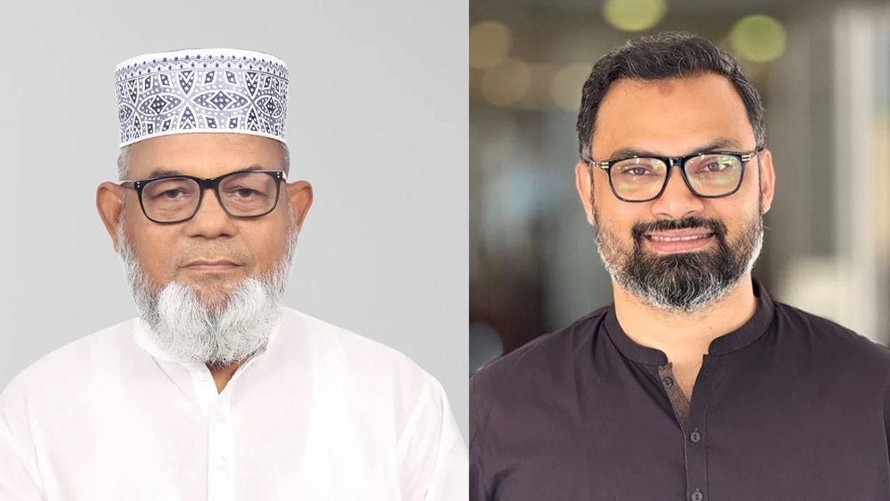 ছবিতে বাম দিক থেকে আঃ বাতেন ও মোঃ আমিনুল হক