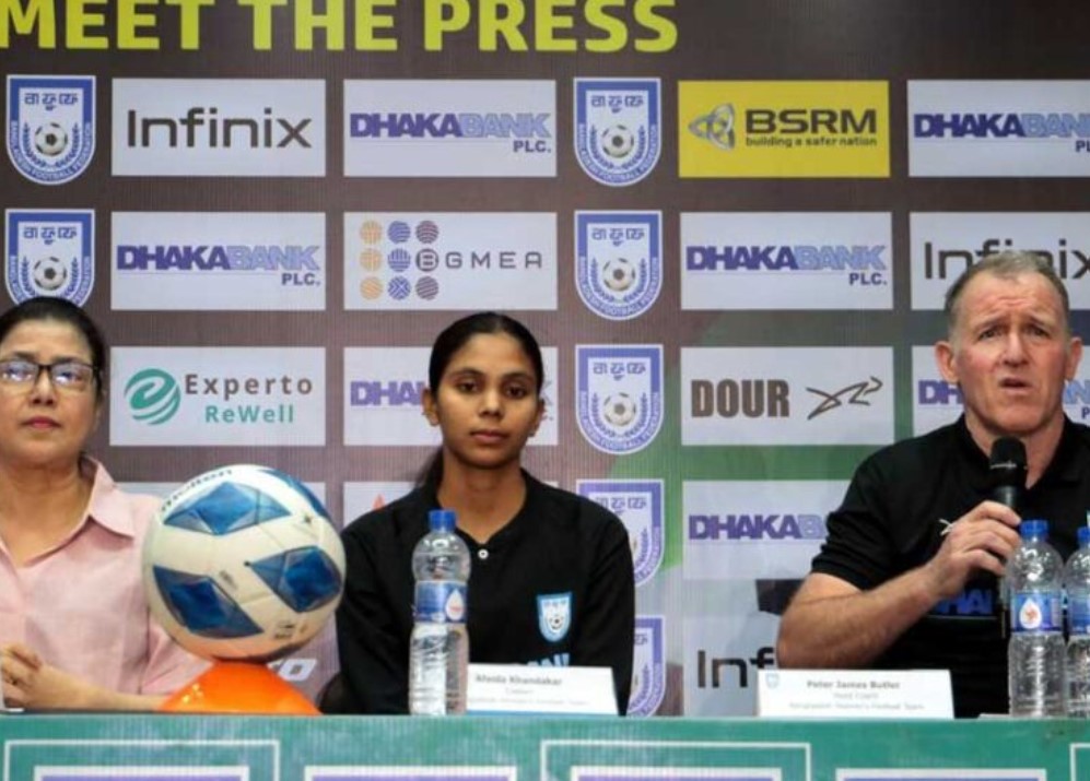 এশিয়ান কাপ খেলতে যাওয়ার আগে বাটলারের ক্ষোভ