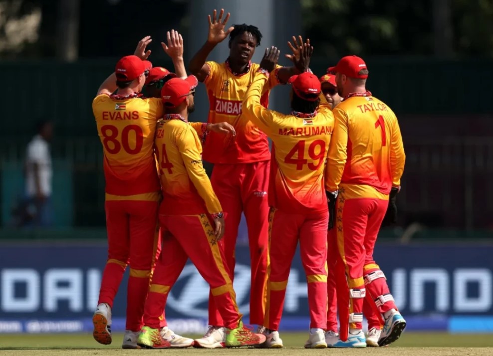ওমানের বিপক্ষে বড় জয়ে জিম্বাবুয়ের বিশ্বকাপ শুরু