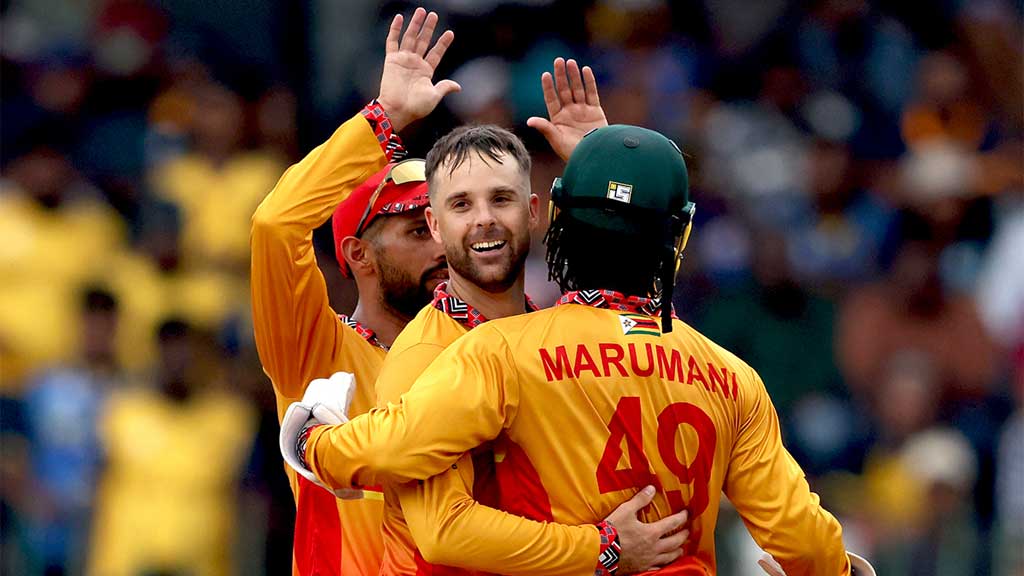 বিশ্বকাপে টিকে থাকার লড়াইয়ে ভারত ও জিম্বাবুয়ে