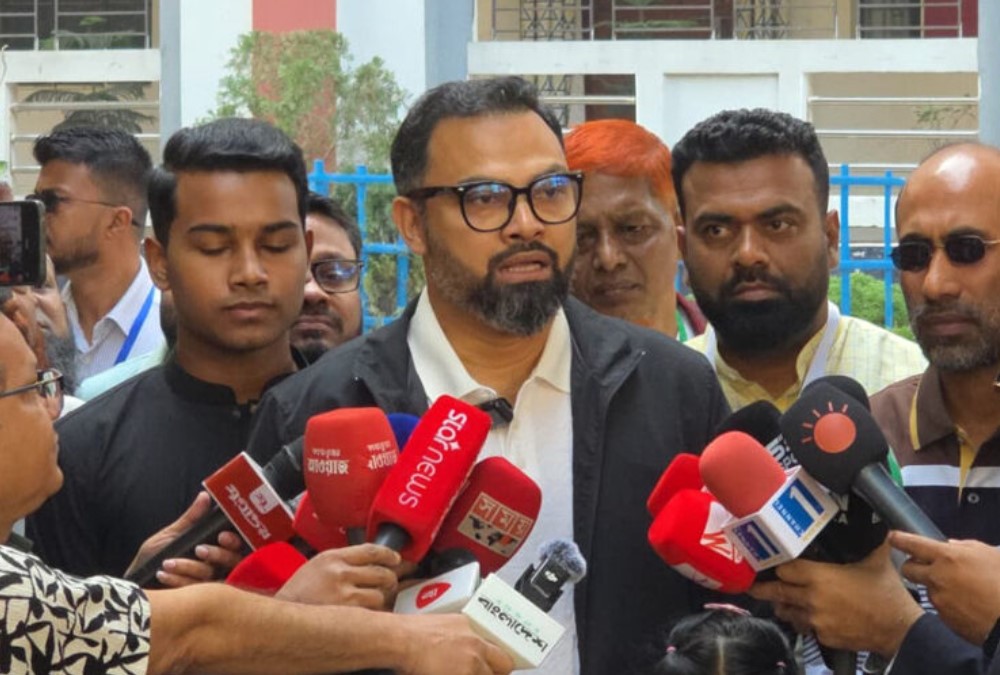 ঢাকা-১৬ আসনের ফলাফল স্থগিত ও পুনঃনির্বাচনের দাবি আমিনুলের