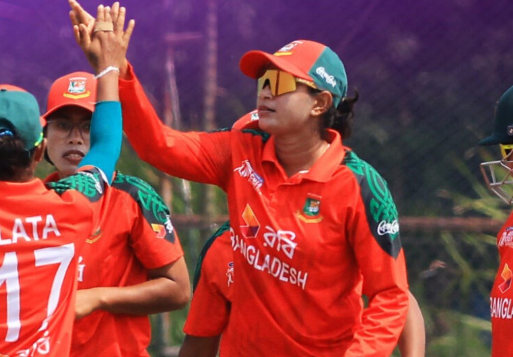 নারী এশিয়া কাপে রানার্স-আপ বাংলাদেশ