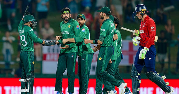 নিউজিল্যান্ডের জয়ে আরও বিপাকে পাকিস্তান