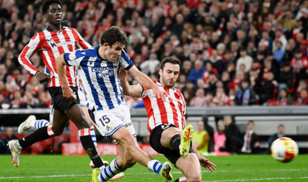 ফাইনালে এক পা রিয়াল সোসিয়েদাদের