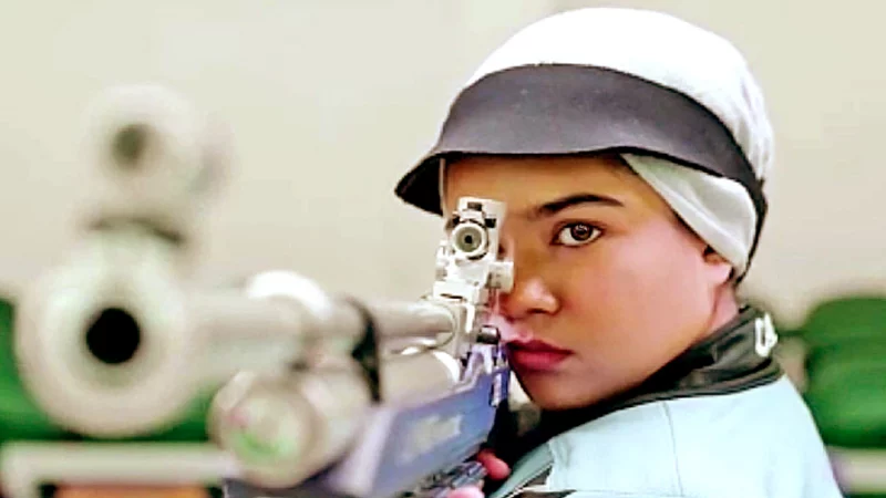 শৃঙ্খলা ভঙ্গের অভিযোগে নিষিদ্ধ দেশসেরা শুটার কলি