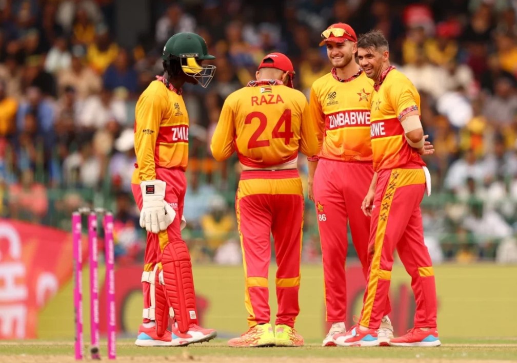 শ্রীলঙ্কাকেও হারিয়ে ‘বি’ গ্রুপে অপরাজিত চ্যাম্পিয়ন জিম্বাবুয়ে