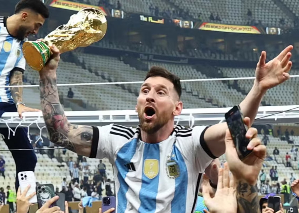 স্পেনের হয়ে না খেলার কারণ জানালেন মেসি