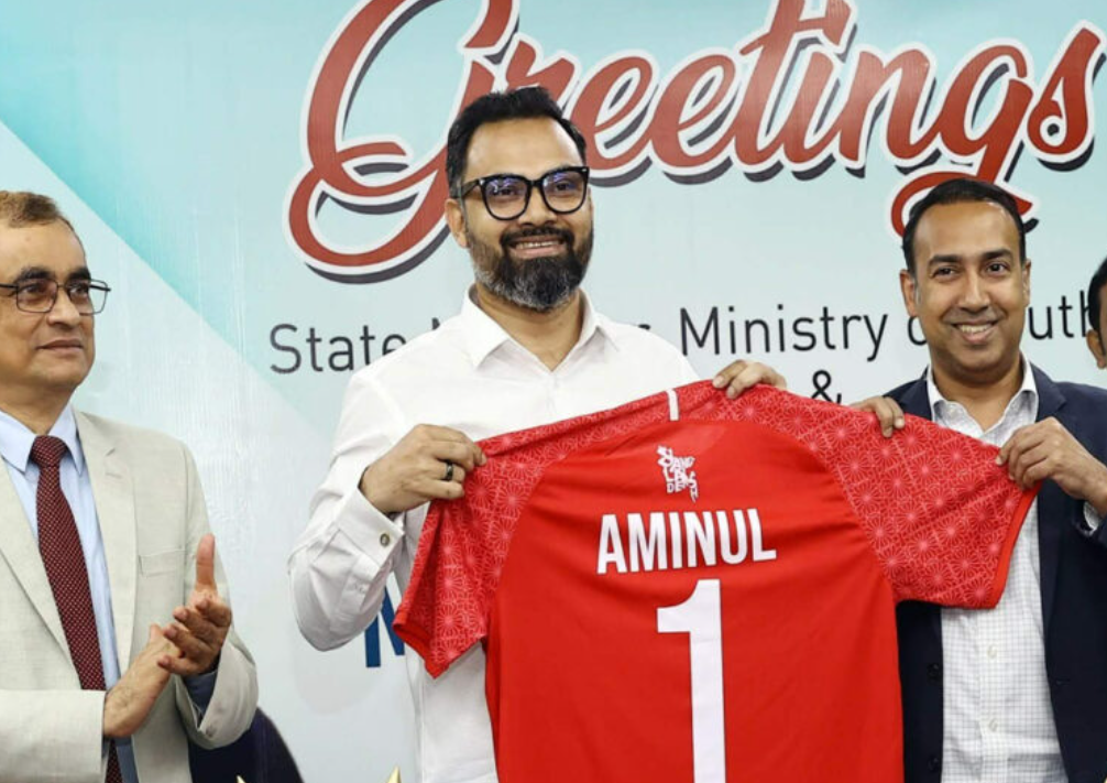 হামজাদের বেতনের আওতায় আনার ঘোষণা আমিনুলের