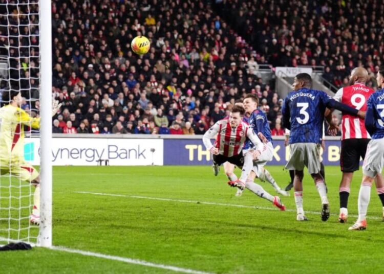 আর্সেনালকে রুখে লিগ জমিয়ে তুললো ব্রেন্টফোর্ড