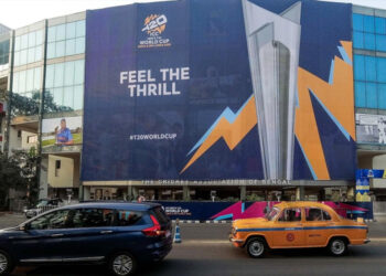 বাংলাদেশে না থাকায় কলকাতায় ক্ষোভ