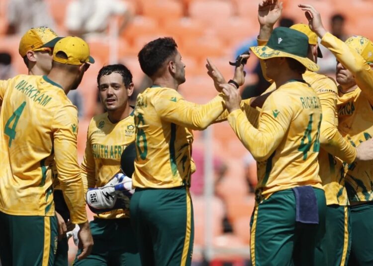 ডাবল সুপার ওভারের রোমাঞ্চে আফগানিস্তানকে হারাল দক্ষিণ আফ্রিকা