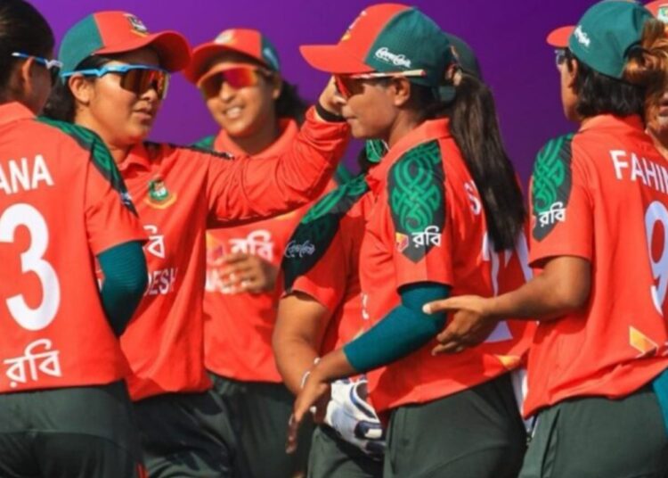 থাইল্যান্ডকে হারিয়ে সেমিফাইনালে বাংলাদেশ