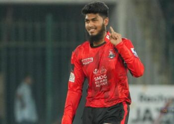 নিলামের আগেই রিশাদকে ছেড়ে দিল লাহোর