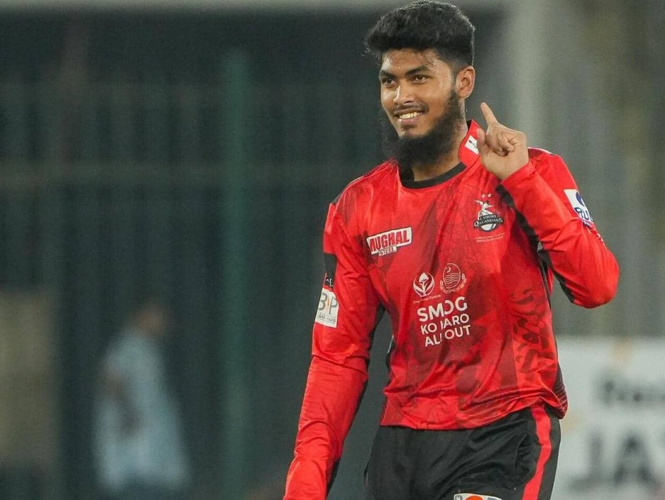 নিলামের আগেই রিশাদকে ছেড়ে দিল লাহোর।