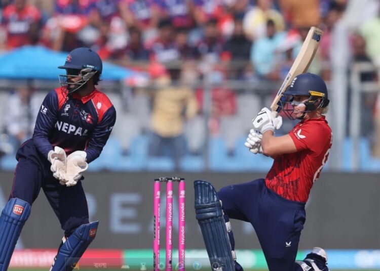 নেপালের বিপক্ষে ইংল্যান্ডের শ্বাসরুদ্ধকর জয়