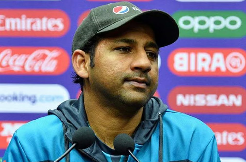 বাংলাদেশ সফরে টেস্টে পাকিস্তানের কোচ সরফরাজ!