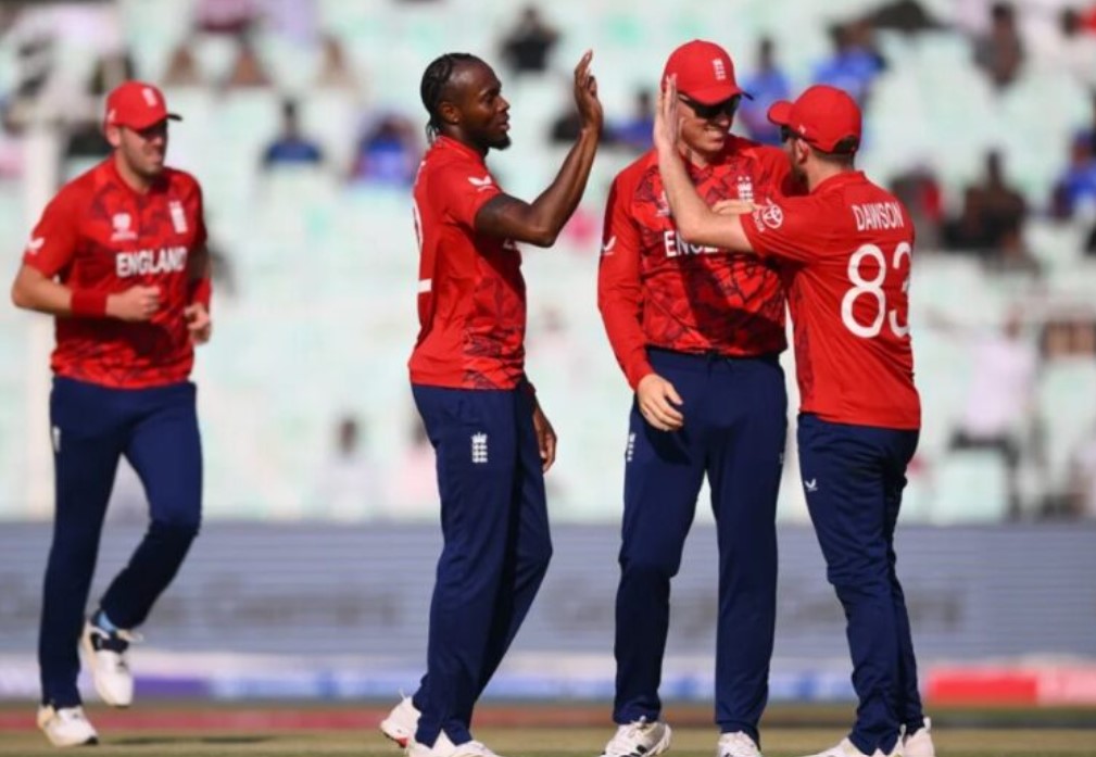 বিশ্বকাপে প্রথমবার ইউরোপিয়ান দলকে হারাল ইংল্যান্ড