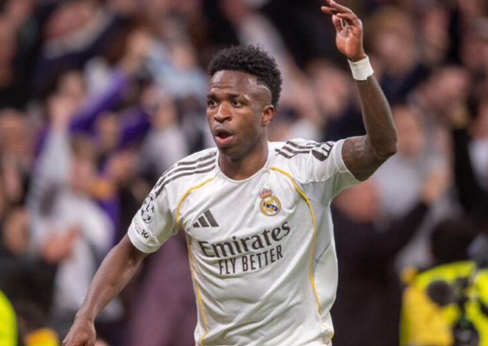 বেনফিকাকে হারিয়ে শেষ ষোলোতে রিয়াল মাদ্রিদ