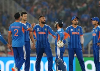 ভারতকে উচিত শিক্ষা দিয়েছে দ.আফ্রিকা- মুশতাক