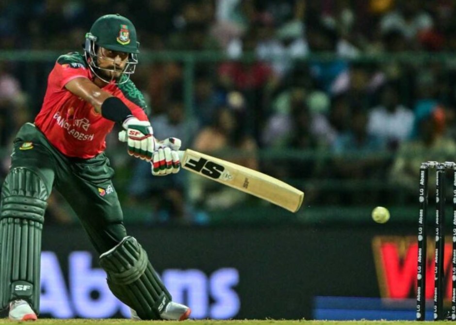 ভিসা জটিলতা কাটিয়ে আমিরাতে পৌঁছেছেন নাঈম শেখ!