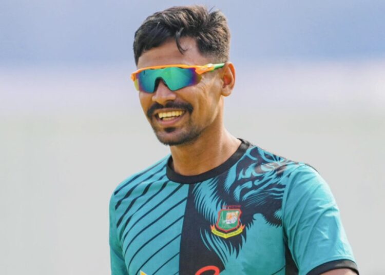 মোস্তাফিজকে পেয়ে লাহোর মালিক যা বললেন