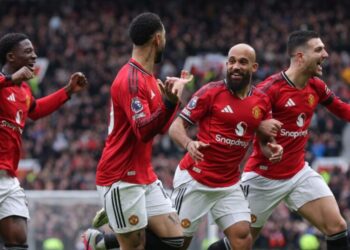 ম্যানইউয়ের জয়ের মিশন চলছেই