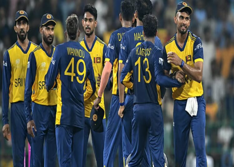 সহজ জয়ে বিশ্বকাপ শুরু শ্রীলঙ্কার