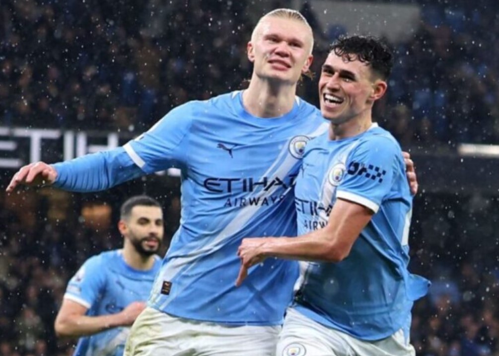 সহজ জয়ে লিগ জমিয়ে তুললো ম্যানচেস্টার সিটি