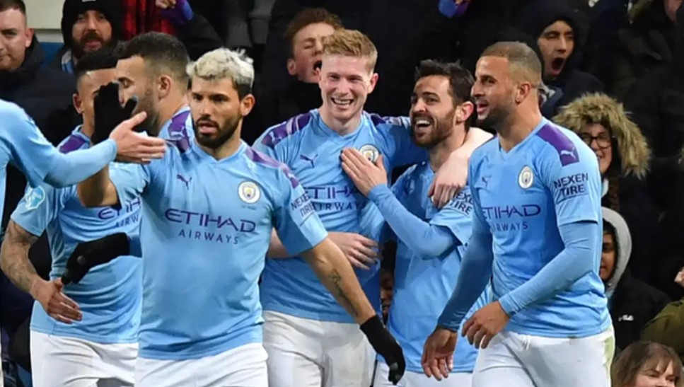 সহজ জয়ে লিগ জমিয়ে তুললো ম্যানচেস্টার সিটি