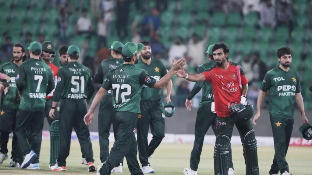 বাংলাদেশ সফরে পাকিস্তানের দল ঘোষণা