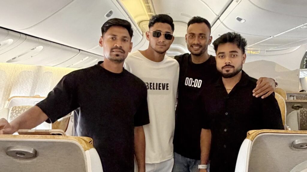 পিএসএল খেলতে পাকিস্তানে উড়াল দিল মোস্তাফিজ-শরিফুলরা