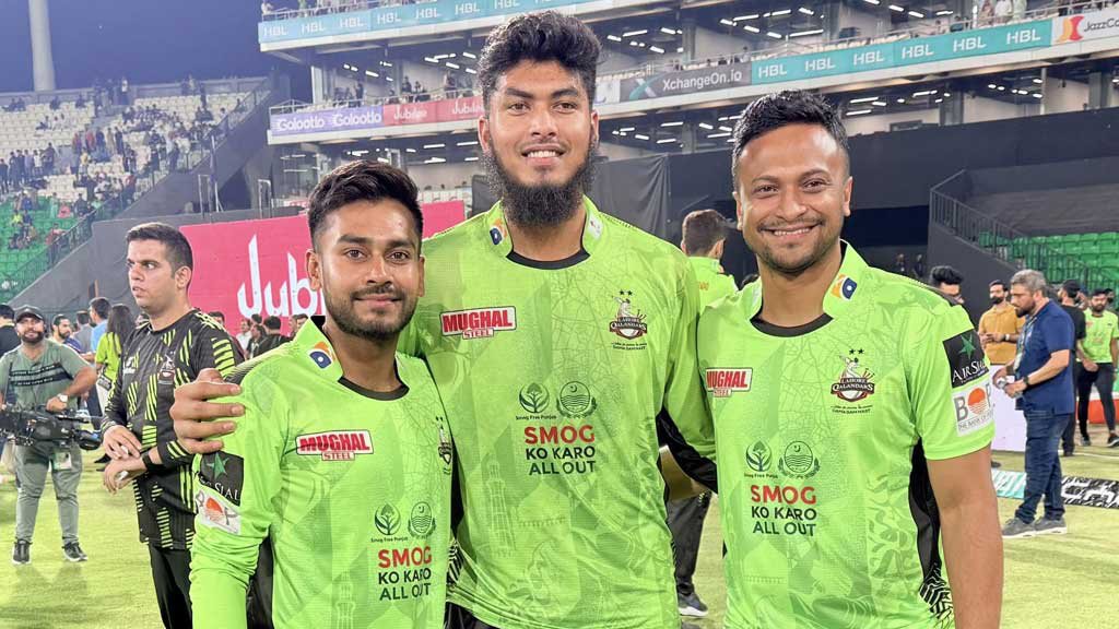 পিএসএলে বিদেশি ক্রিকেটারদের খেলা নিয়ে শঙ্কা দেখছে না পিসিবি